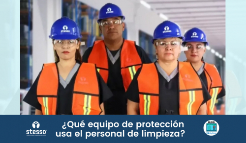 Qué equipo de protección usa el personal de limpieza
