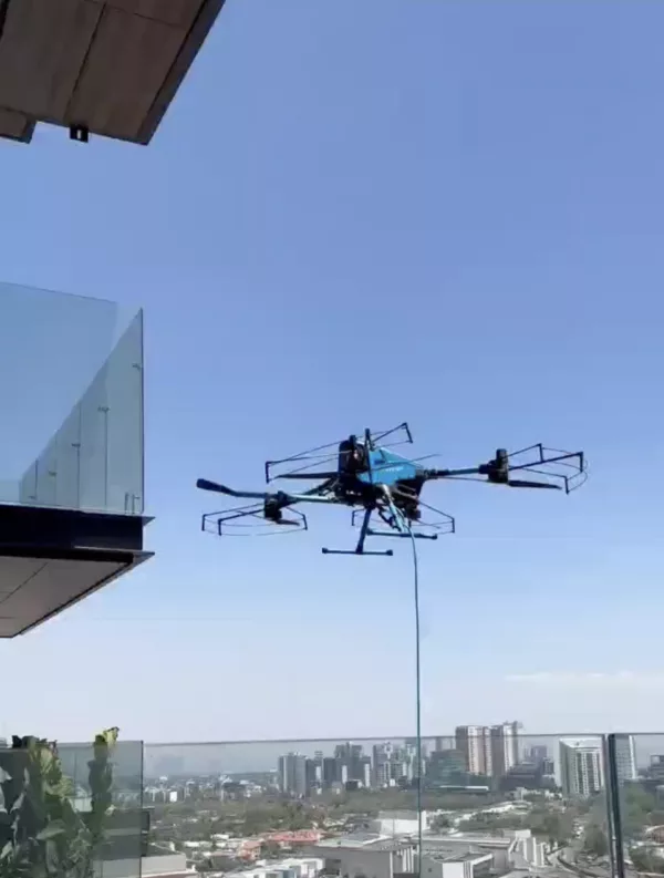 Dron ktv bye stesso