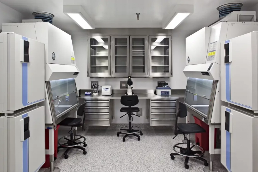 53752 machinery in laboratory PWD57 NF